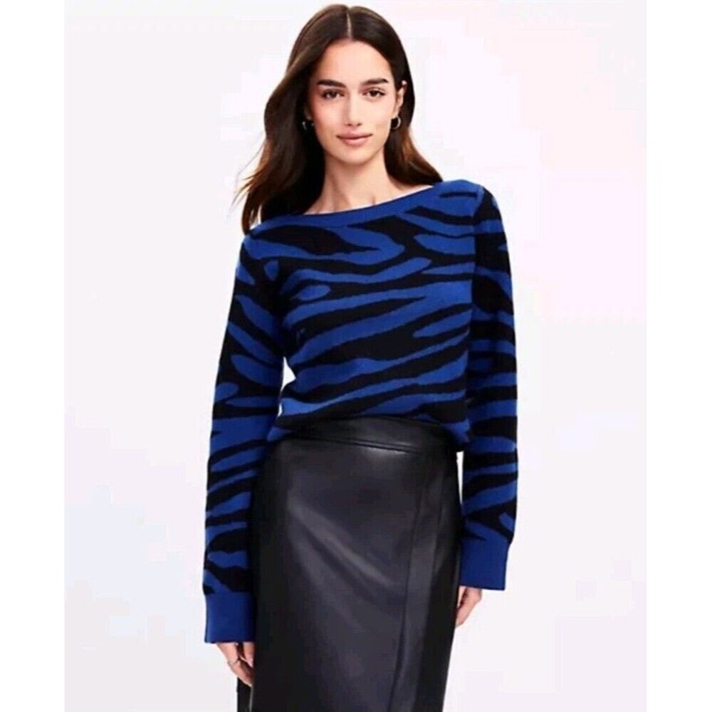 LOFT Wool Blend Boat Neck Royal Blue Zebra Print Boxy Sweater Pullover Sz S 157